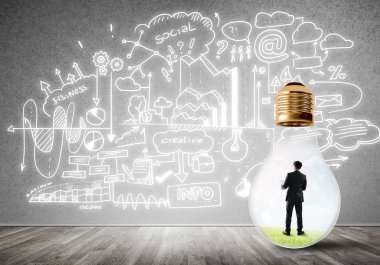 İşadamı ampul içinde