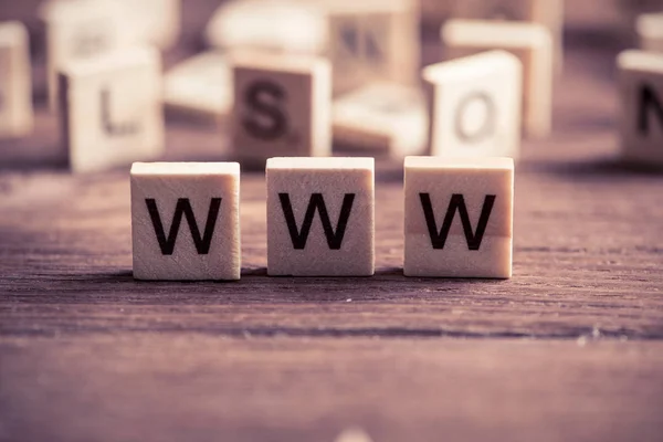 Elementos de madeira com as letras — Fotografia de Stock