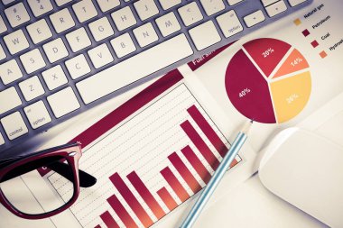 Ortalama satış raporu hazırlanıyor