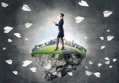 Zarif emin işkadını