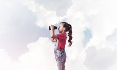 Küçük tatlı kız. 