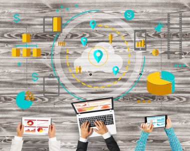 Bir grup insan cihazlar ile 