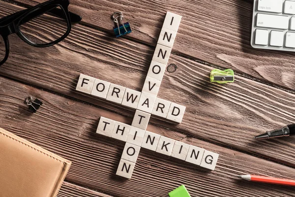 Bulmaca tahta küpleri ile