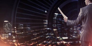 işadamı karşı sanal panel arayüzü