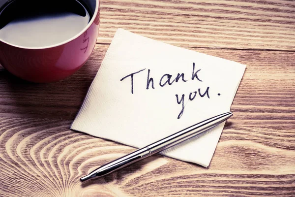 Kahve fincanı kalem ve peçete 