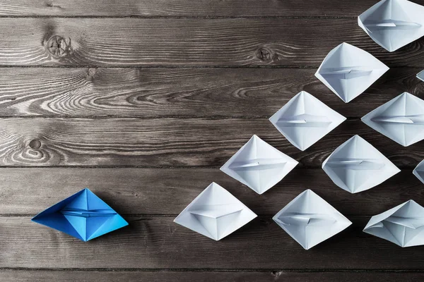 Origami deniz araçları kümesi  