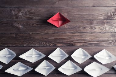 Origami deniz araçları kümesi 