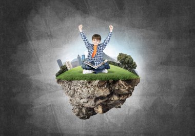 Sevimli çocuk okul çağındaki 