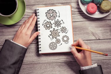 Not Defteri'nde çizim işkadını