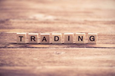  harf ile ahşap öğeleri