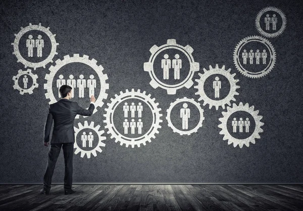 Arka ayakta işadamı