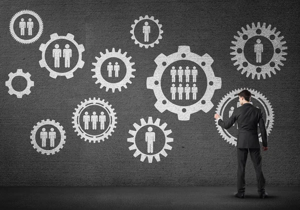 Arka ayakta işadamı