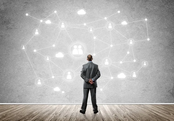 iş adamı duvara çizilen ile seyir