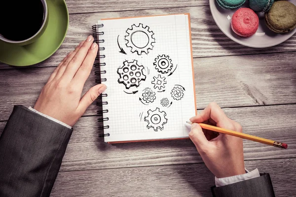 Not Defteri'nde çizim işkadını