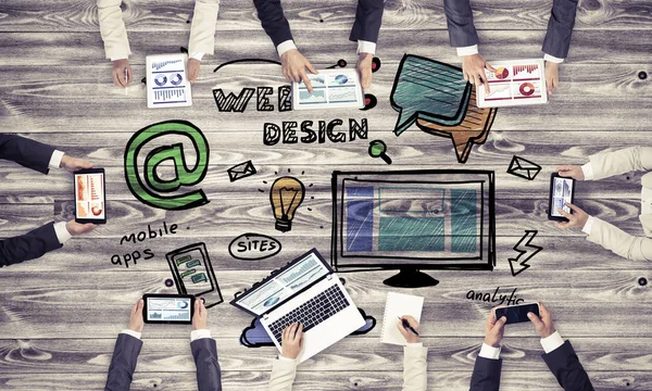 Bir grup insan cihazlar ile 