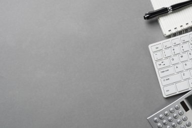  Office nesneleri gri yüzeyi