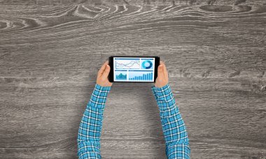 Mali uygulamayı kullanarak