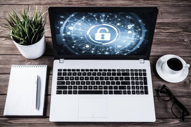 çalışma alanı başı işleri ve dizüstü bilgisayar ile