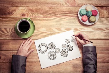 Kağıt kağıda çizim işkadını eller