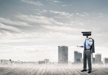 Kamera zoom ile meçhul iş adamı