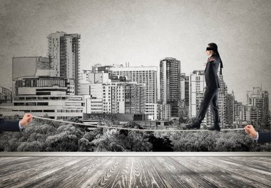 İşadamı blindfolder gözleri ile