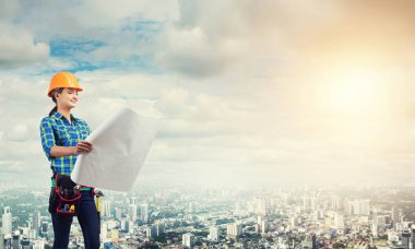 Blueprint kadınla mühendisi 