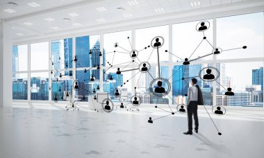 Ofiste zarif işadamı 