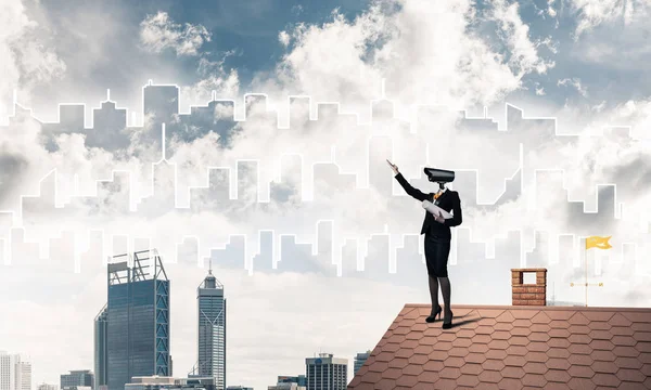 Kamera zoom ile meçhul iş kadını