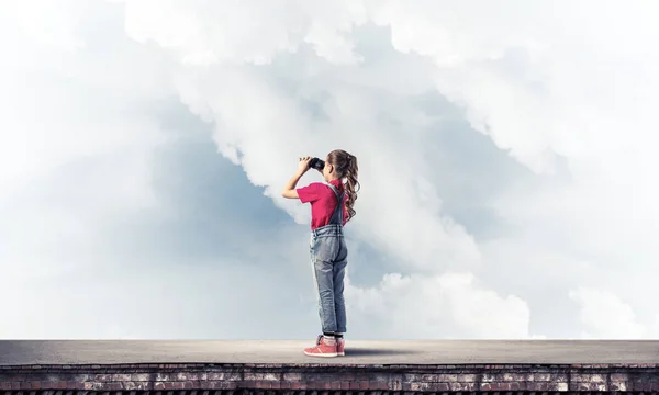 Ragazza carina in età scolare — Foto Stock