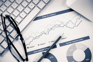 İş çalışma alanı klavye ile