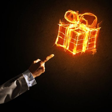 parlayan kutusu kutsal kişilerin resmi vasıl gösteren bir el 