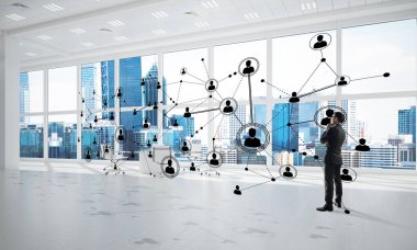 Ofiste zarif işadamı 