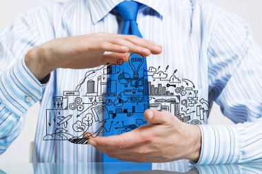 İşadamı sunan iş taslağı planı 