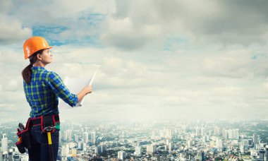 Blueprint kadınla mühendisi 