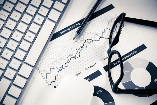 İş çalışma alanı klavye ile