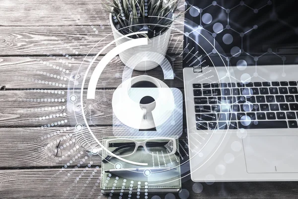 İş çalışma alanı ile laptop ve kahve Kupası 