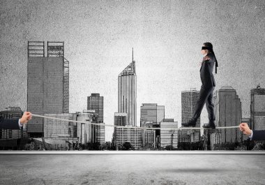 İşadamı blindfolder gözleri ile