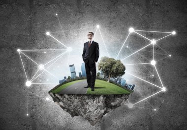 Yeşil Adası üzerinde zarif işadamı 