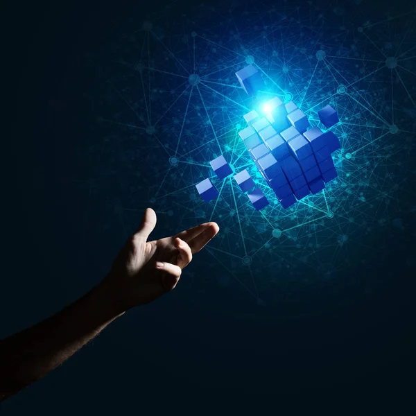 küp şekil tutan adam el