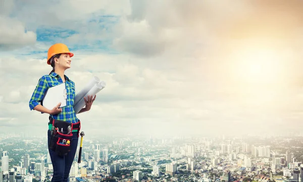 Blueprint kadınla mühendisi 