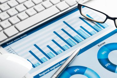 İş çalışma alanı klavye ile