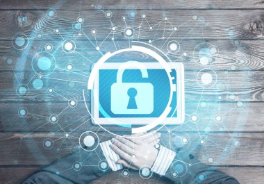 Tablet bilgisayarlı iş kadını