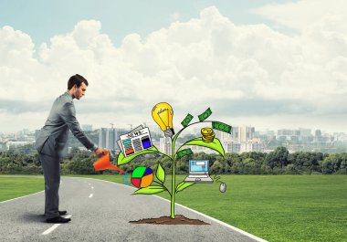 yatırım sunan iş adamı