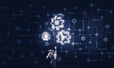 Koyu arka plan üzerinde parlayan dişli mekanizması, parmakla işaret eden işadamı el kapatın 