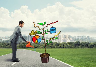 yatırım sunan iş adamı