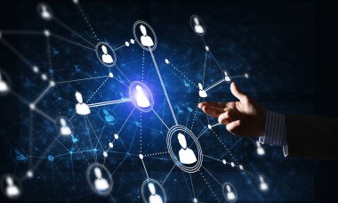 İletişim ve ağ bağlantı çizgileri koyu zemin üzerinde şeklinde aracı olarak modern kablosuz teknolojiler