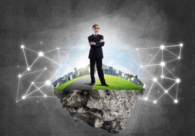 Yeşil Adası üzerinde zarif işadamı 