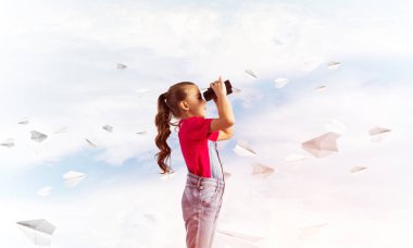 Küçük tatlı kız. 