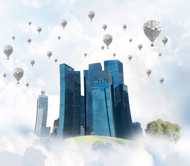 Gökyüzünde bulutların üzerinde yüzen binalar ve gökdelenlerle modern şehir manzarası