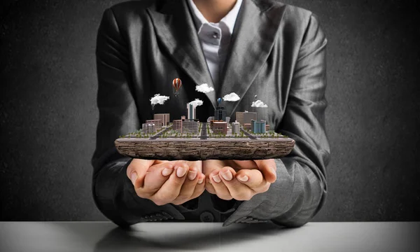Cropped Image Businessman Suit Presenting His Hands Modern City Block — Stock Photo, Image